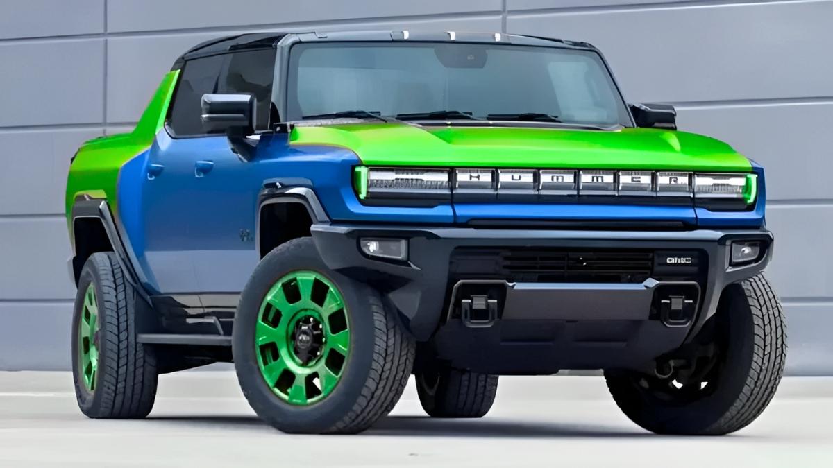 GMC Hummer EV SUV 2026 Luxury Electric SUV with Supertruck Performance and Extreme Off Roading
